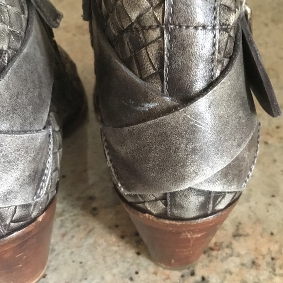 Pons Quintana Leather Woven Buckle Booties - Picture 12 of 14